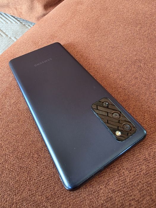 Samsung Galaxy S20 FE 5G 6/128GB - stan bardzo dobry, 100% sprawny!