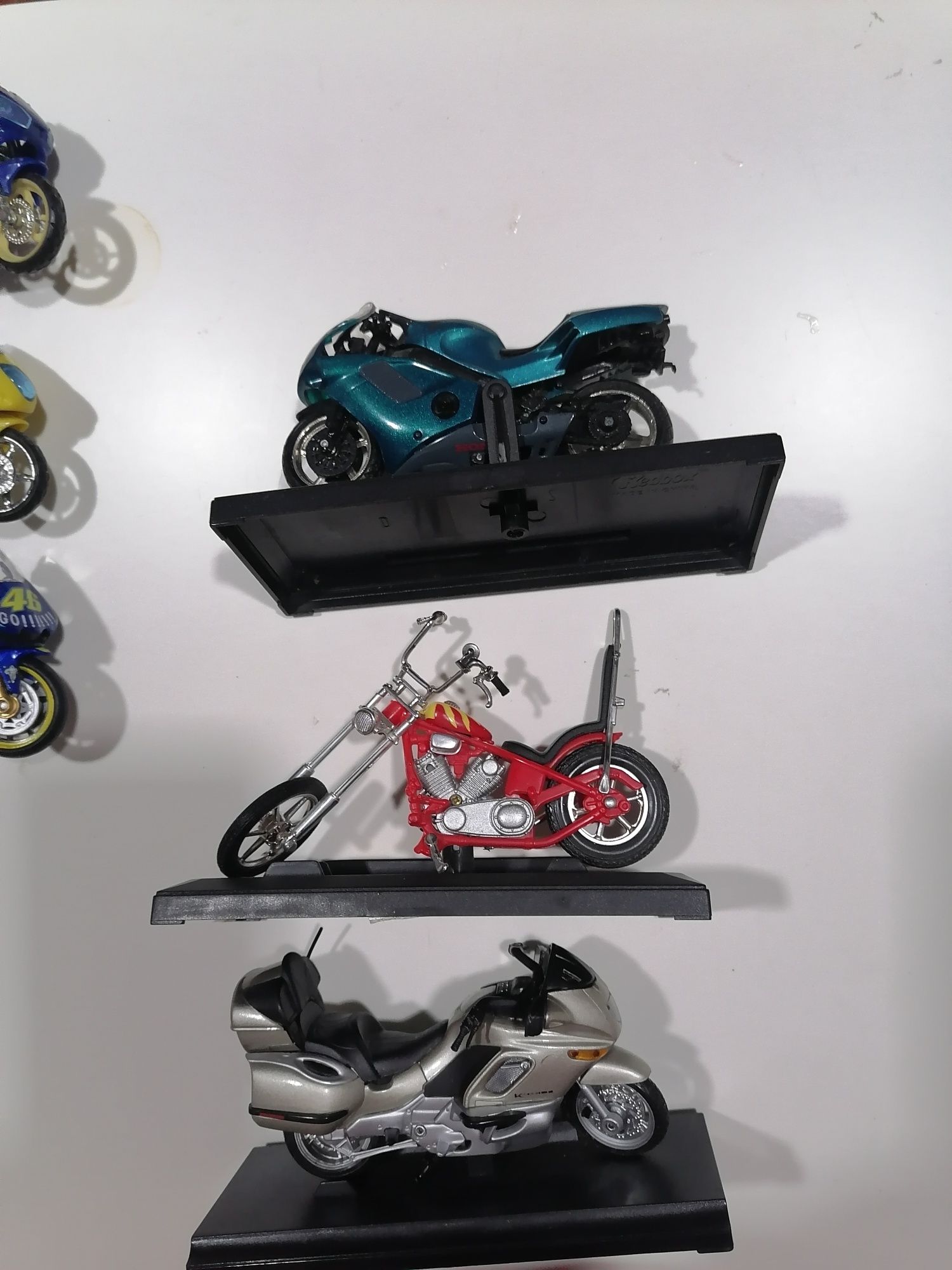 Miniaturas de motas escala 1 18