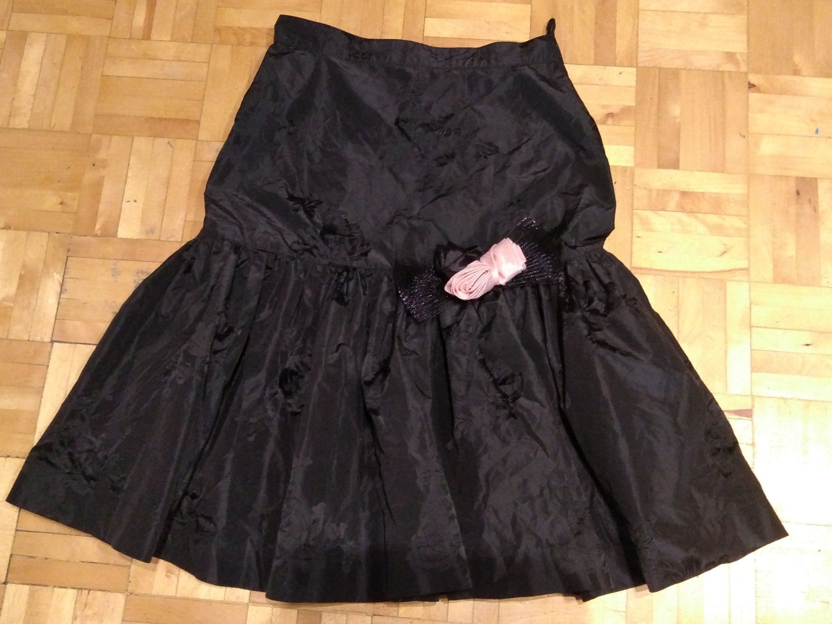 Czarna elegancka spódnica S 36 syrenka retro vintage falbana wesele