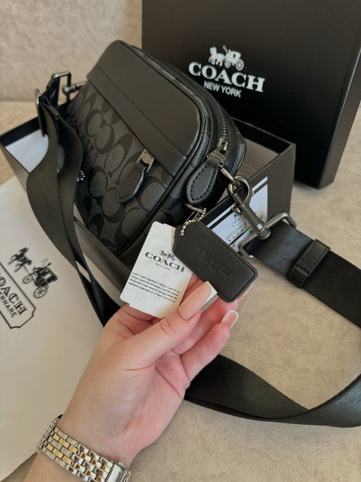 Сумка Coach коуч коач месенжер шкіряний через плече бананка
