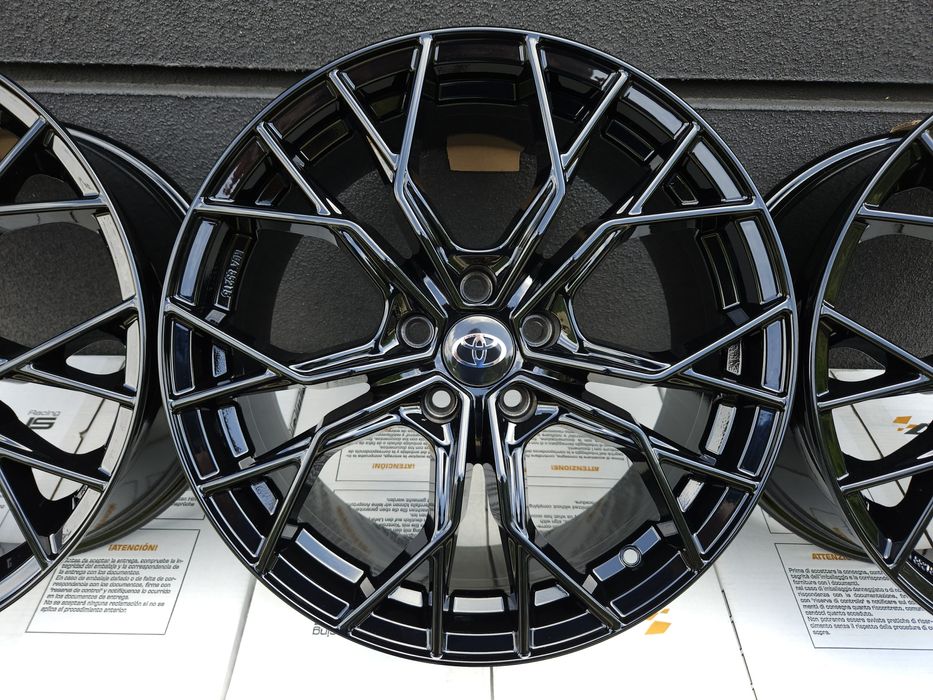 TOYOTA 18 " Nowe 5x114,3 Camry Corolla Avensis Auris RAV4 Felgi Czarne