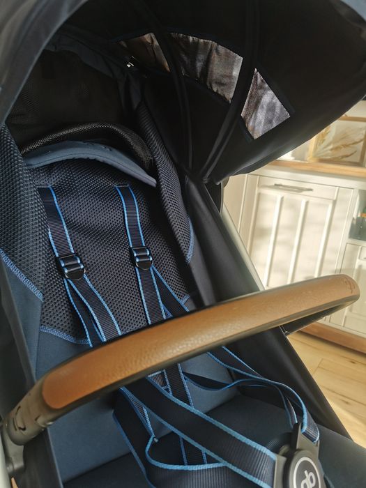 Wózek spacerowy Qbit+all - city do 22 kg
