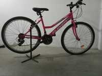 bicicleta de menina ou senhora