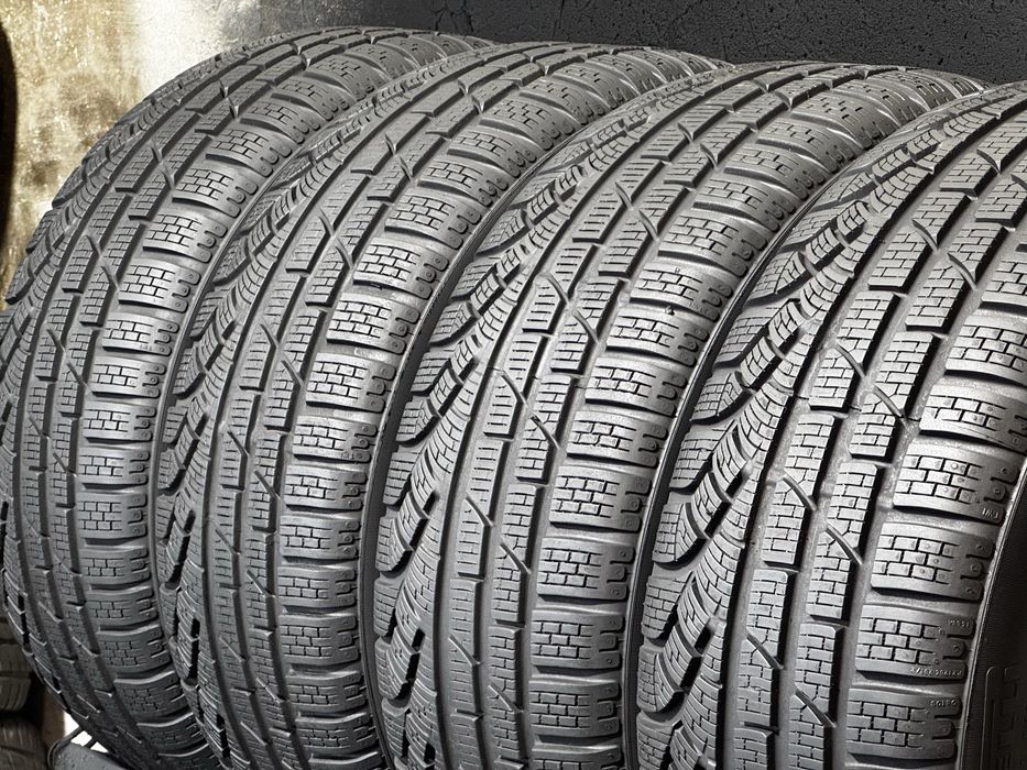205/55 R16 Pirelli SottoZero Winter 210 | Зима | 4шт | Італія | 2020 |