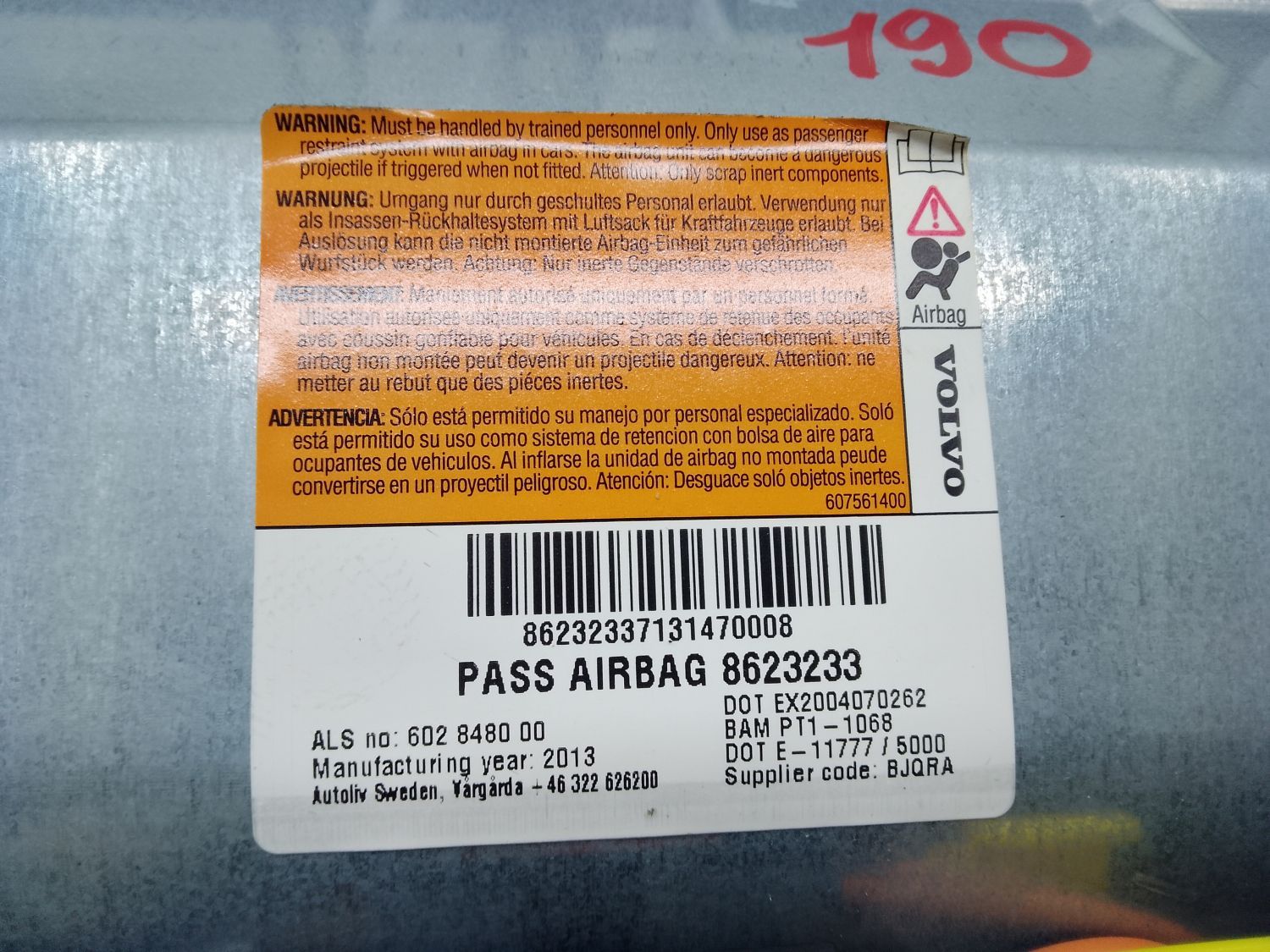 Подушка безопасности airbag пассажирская 8623233 для Volvo XC90 2002-2
