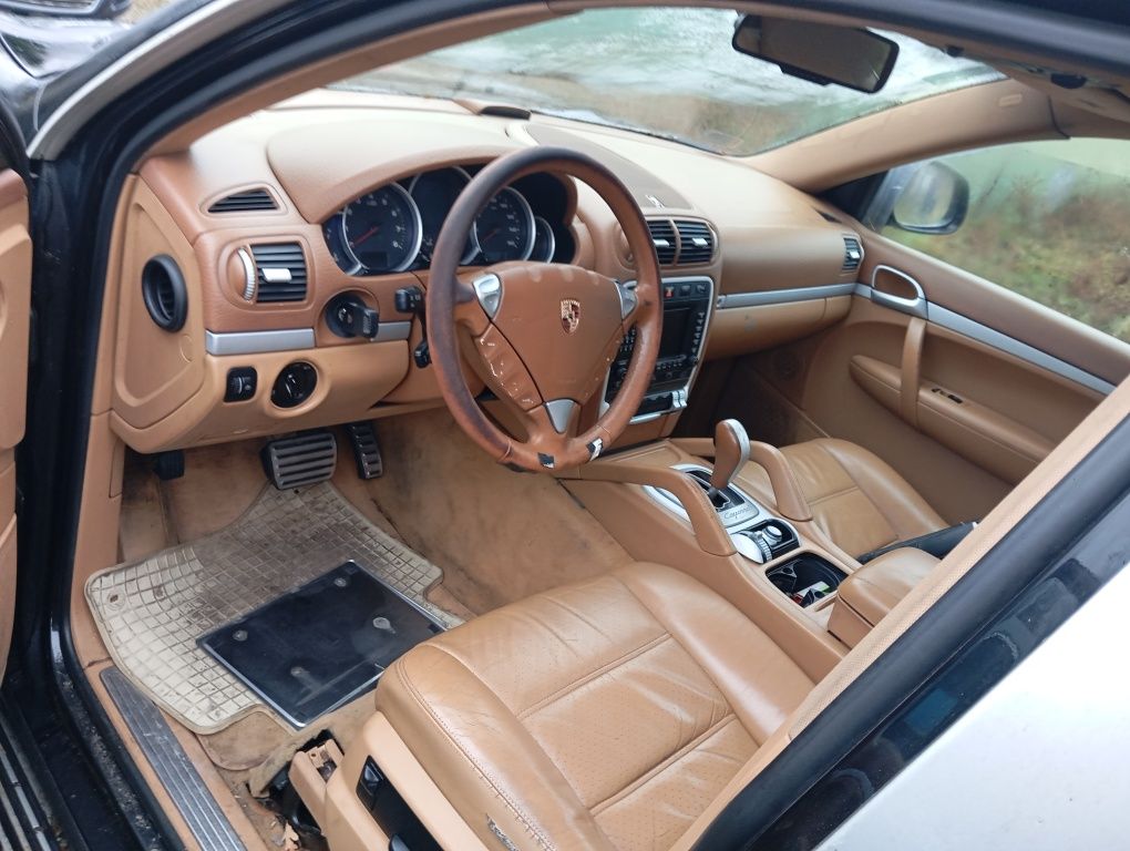 Porsche Cayenne 4,5 Benzyna V8 20 Cali Felga