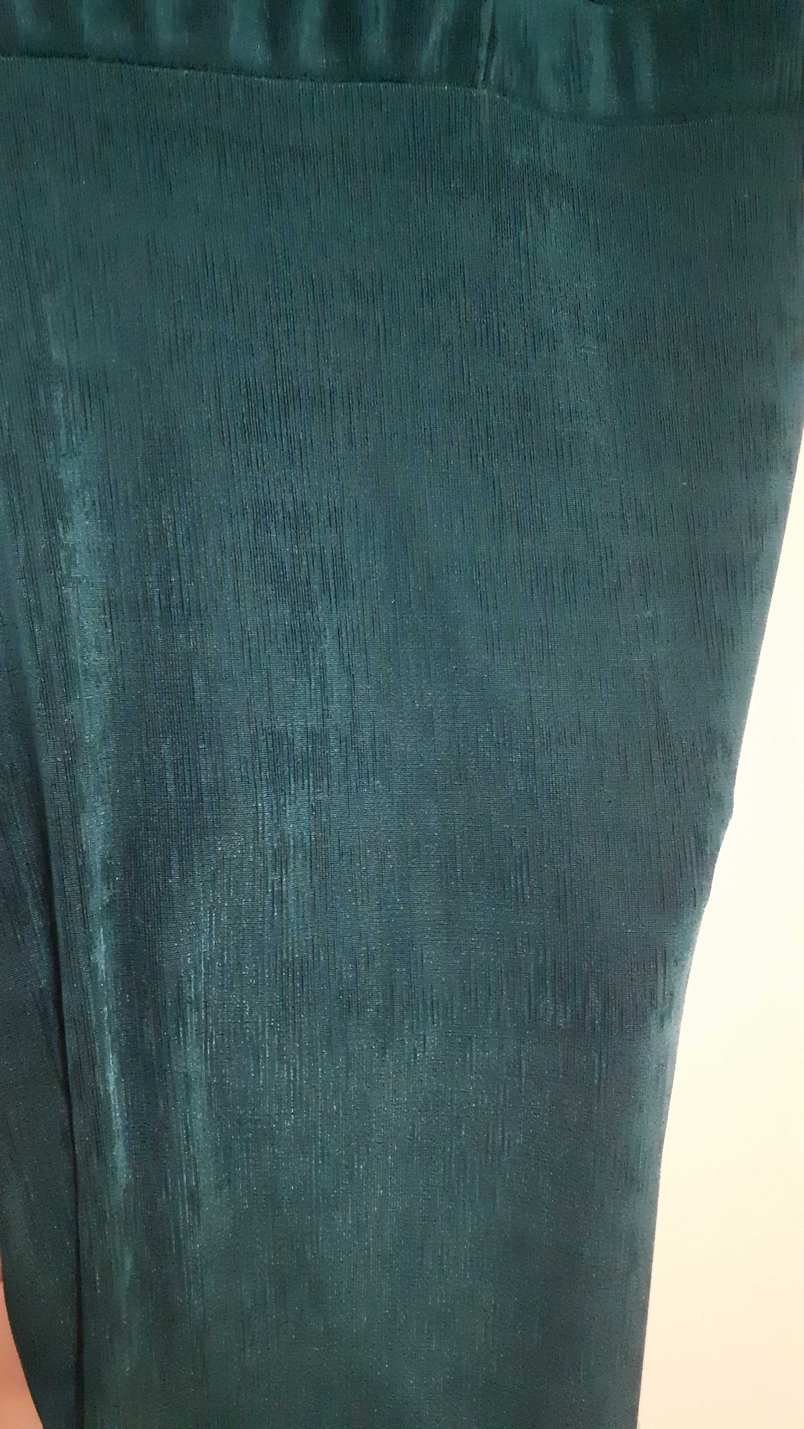 Piękna sukienka koktajlowa, turkusowa, wycięte boki, plecy łezka