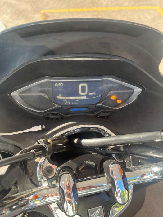 Honda PCX 125 bom conditioes