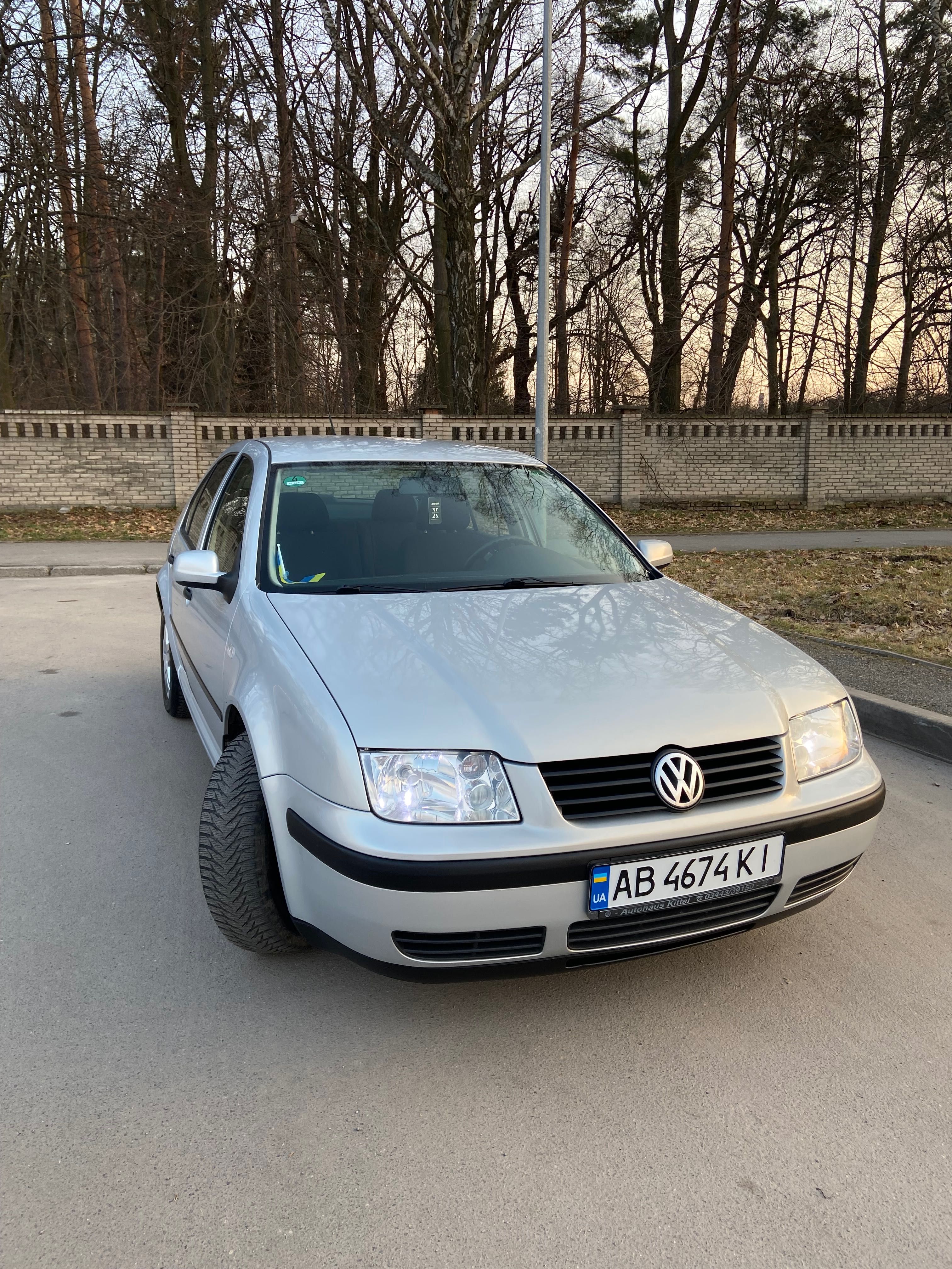 Volkswagen Bora 1.6 mpi
