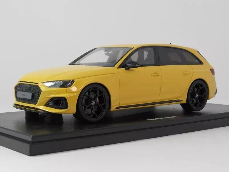 Audi RS 4 25° aniversário 2024 GT-spirit 1:18