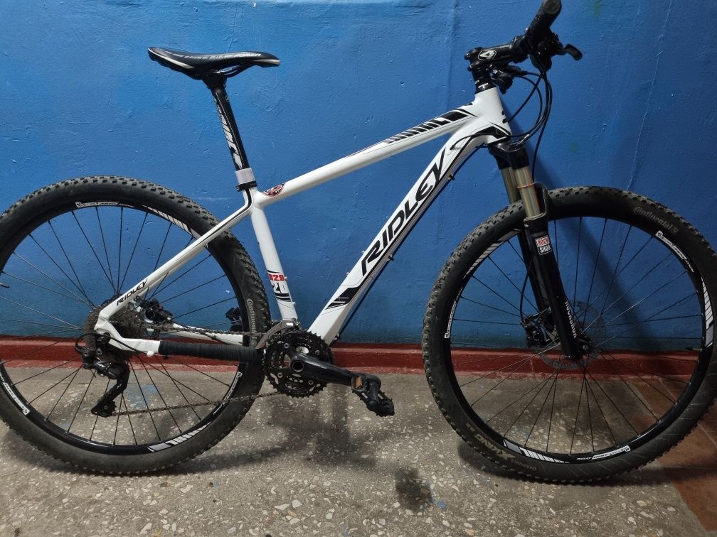 Ridley 29" найнер Rock Shox gold