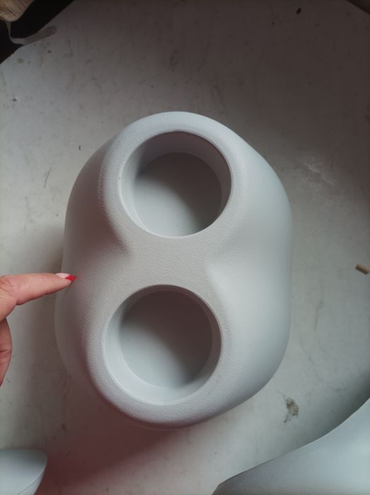 Zagłówki i uchwyty na napoje do jacuzzi