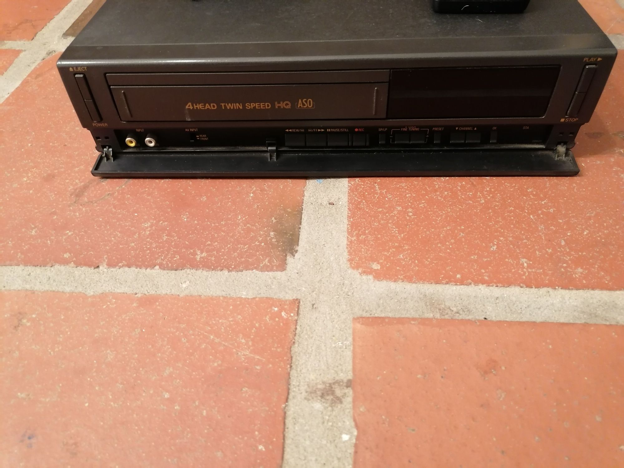 Vendo Leitor VHS Usado