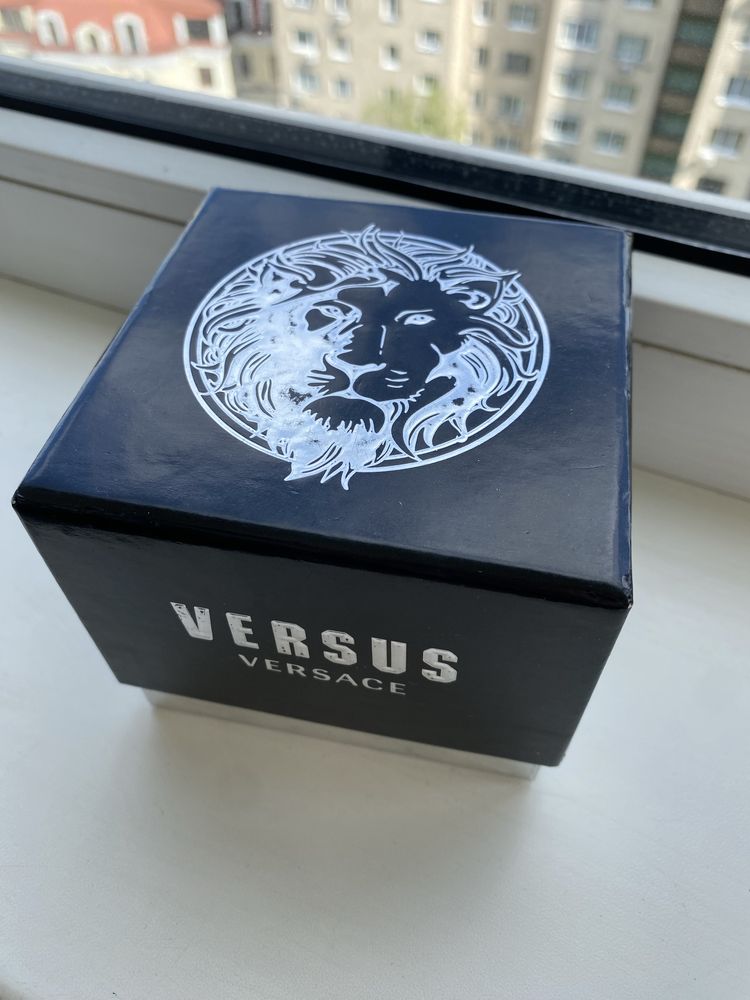 Годинник Versus Versace