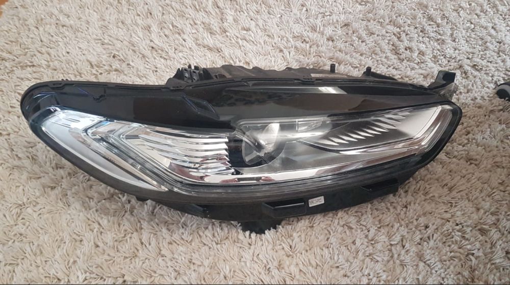 Ford Mondeo MK5 2017 – lampy Dynamic LED komplet