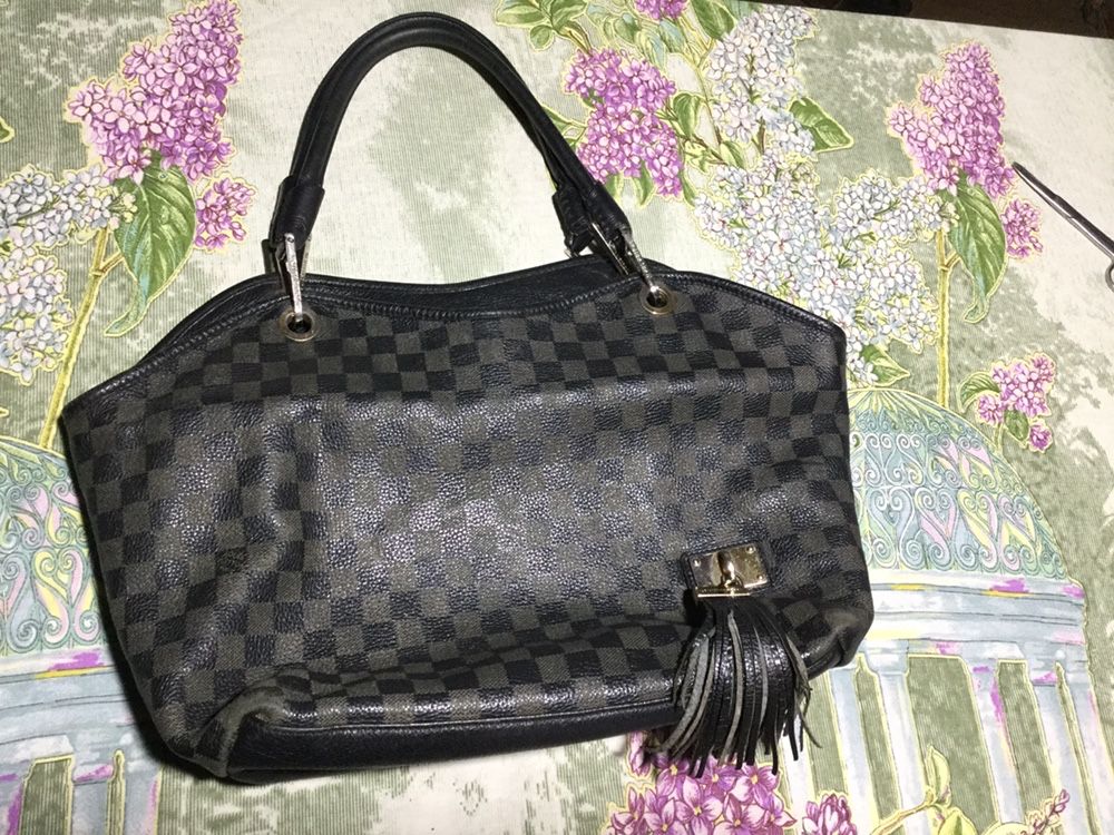 Оригинальная кожаная сумка Louis Vuitton. 47/29 см.