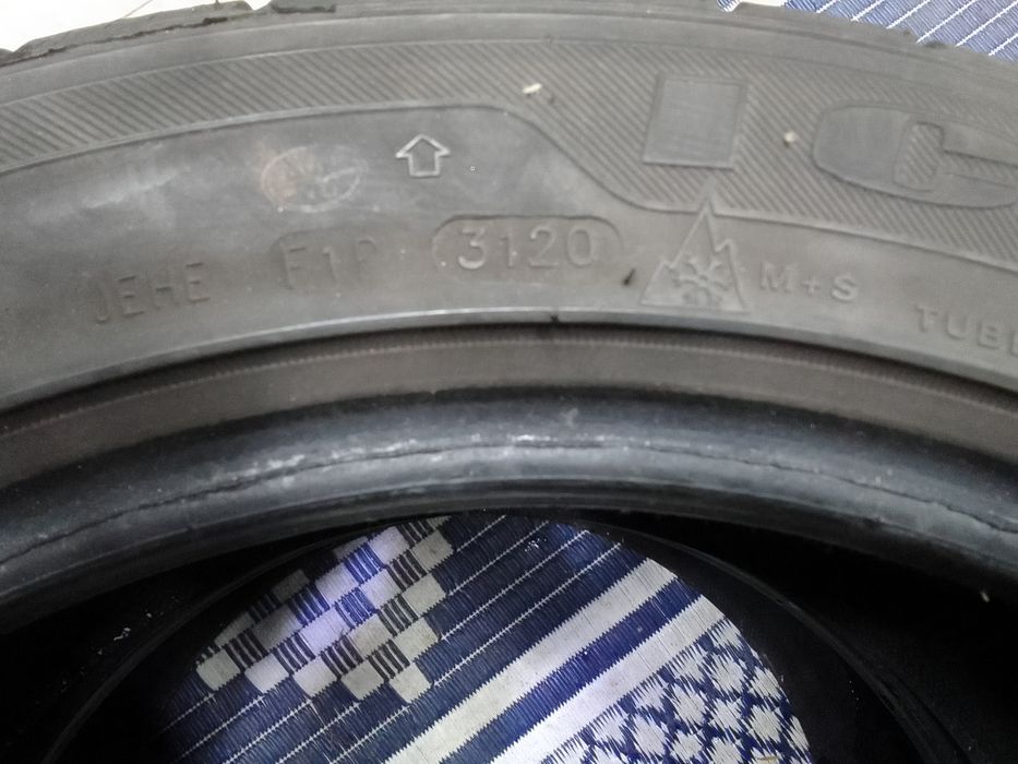 Cena za 2 Opony zimowe 215/50r17 TROCMAK 2020r