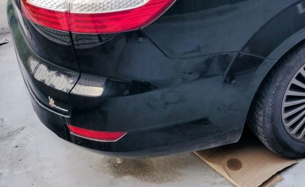 Para choques Ford Mondeo MK4 SW c/sensores