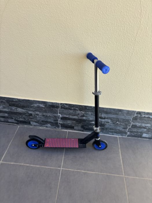 Bicicleta criança + skate e trotinete