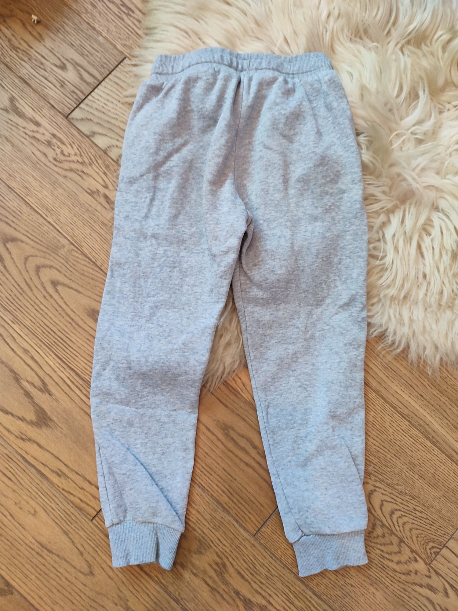 Spodnie dresowe H&M rozmiar 122