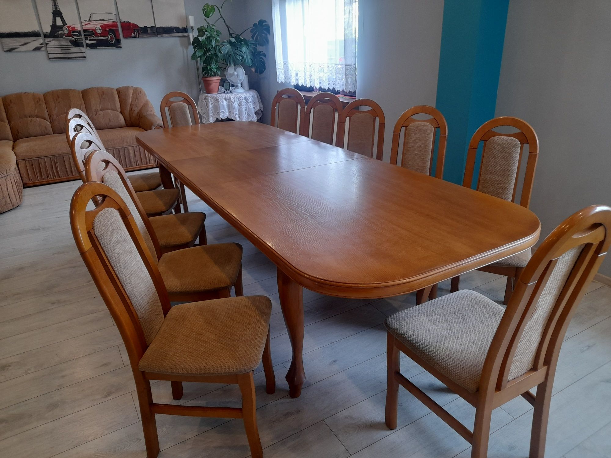 Stół +12 krzeseł