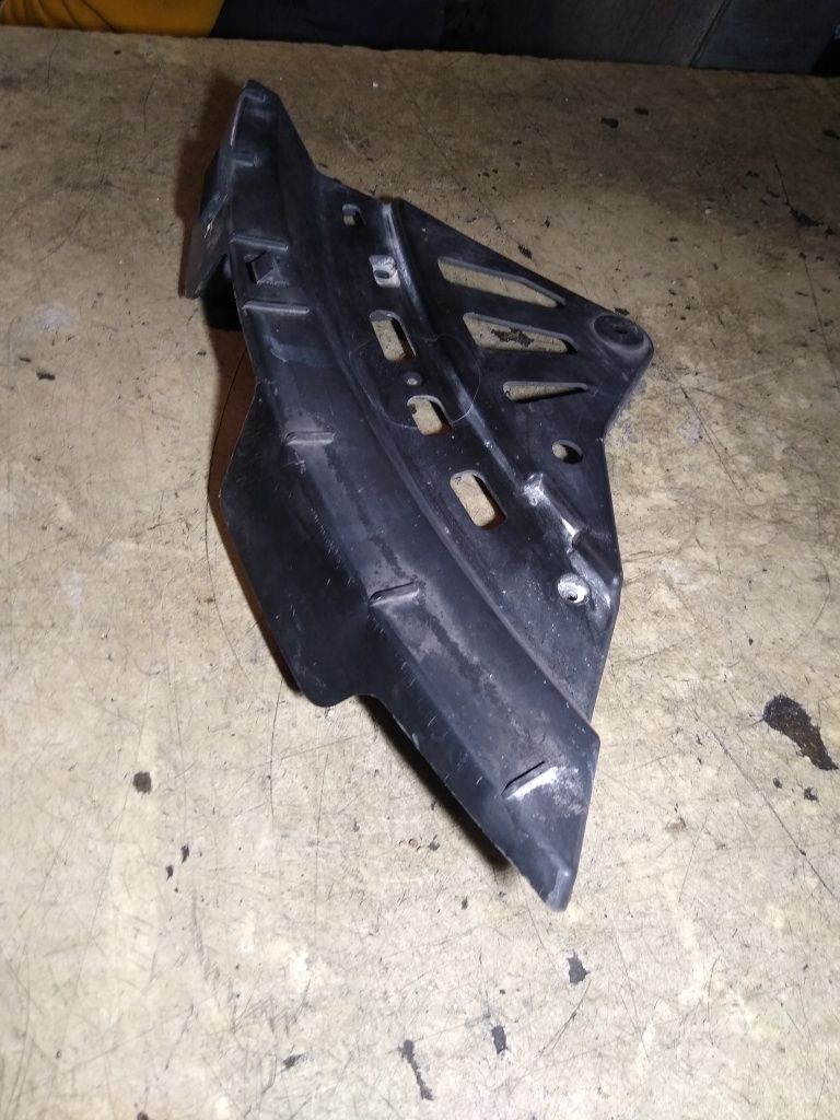 Ślizg lampy przód prawy Citroen C4 grand Picasso oryginał hella