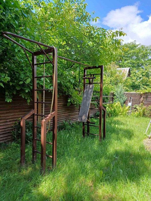 Продам 2-поверховий будинок Оболонський р-н OM