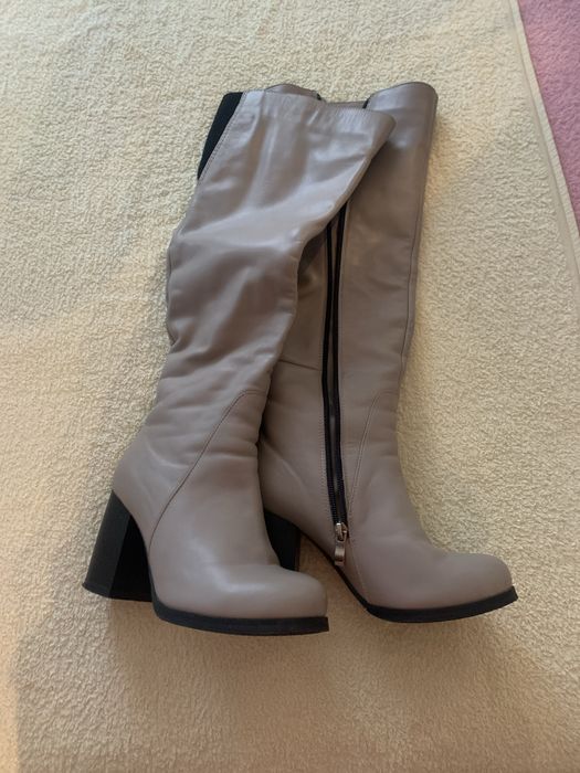 Жіночі чоботи. 37 позмір