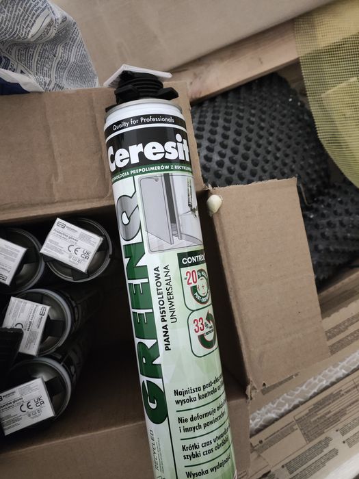 Pianka montażowa 8 szt