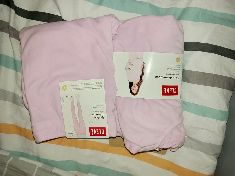 Dres welurowy dziewczęcy 158/164 różowy welur cleve biedronka