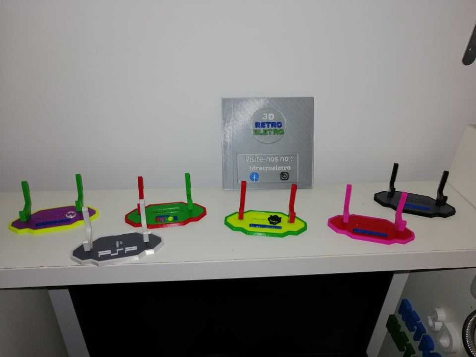 3D Retro Eletro - Suporte consolas portateis GBC, GBA, PSP, PSVITA,
