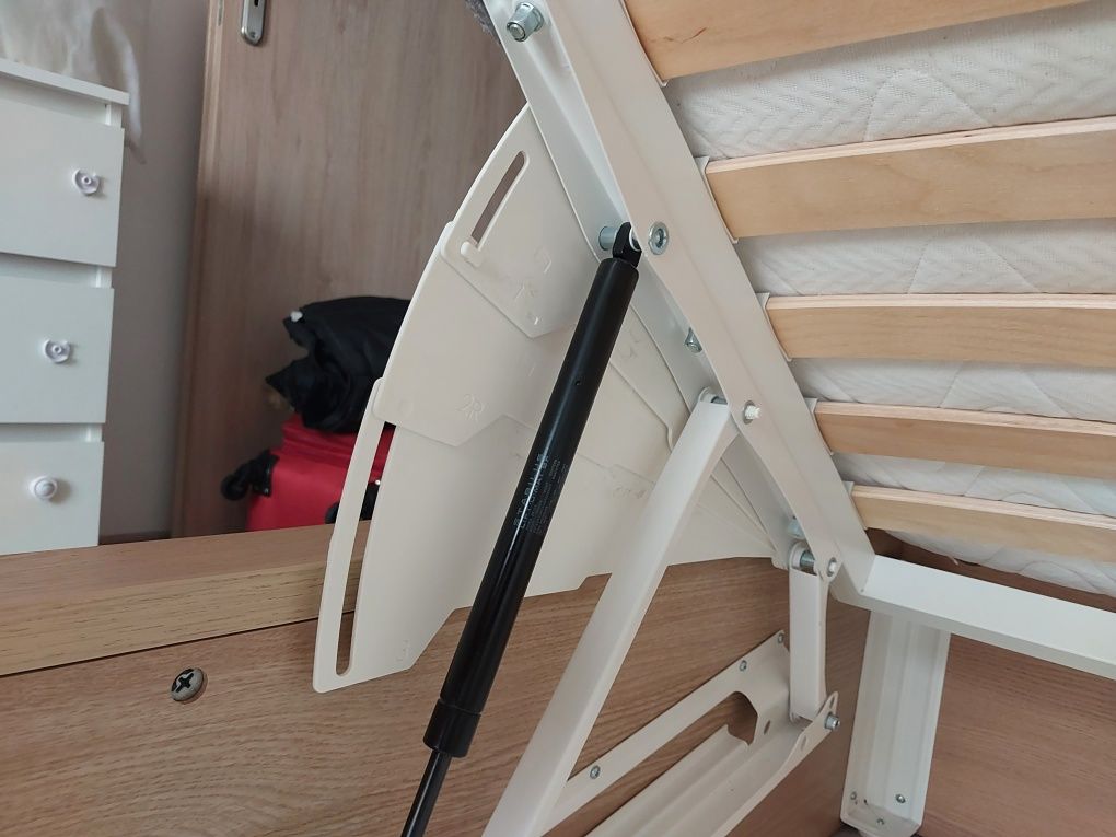 Podwójne łóżko IKEA