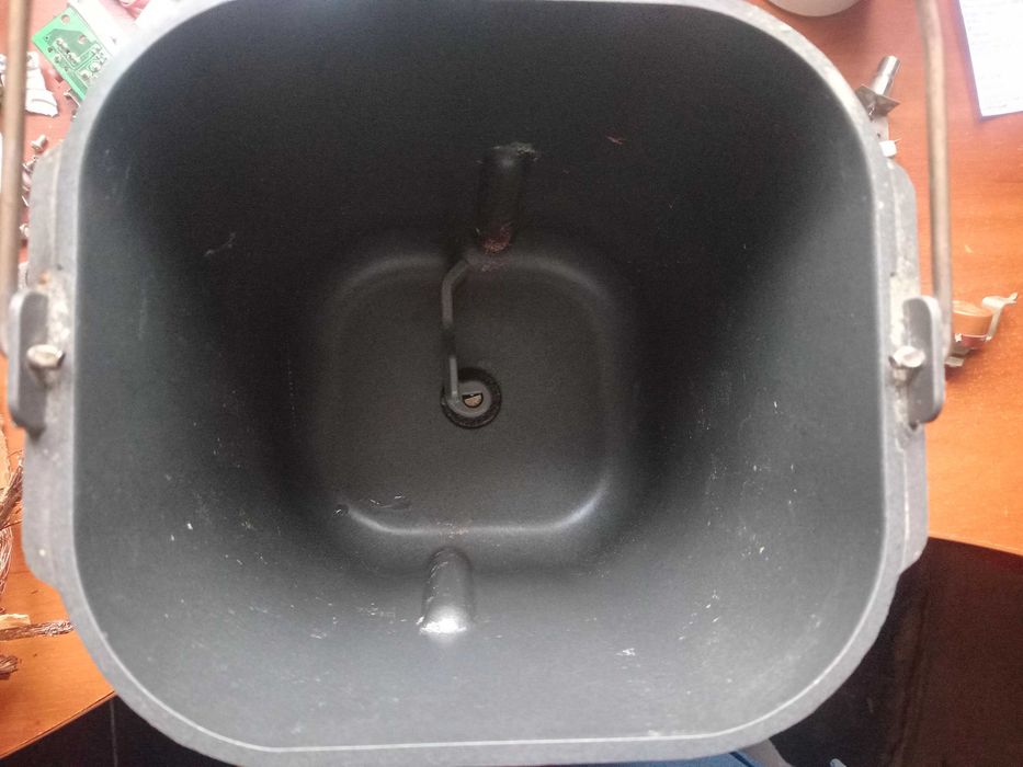 Хлебопечка LG HB-201JE