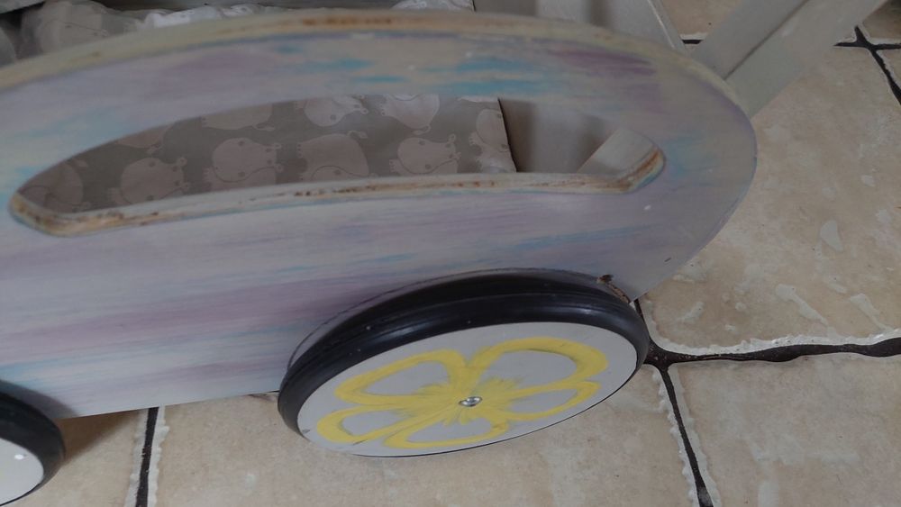 Wózek drewniany dla lalki