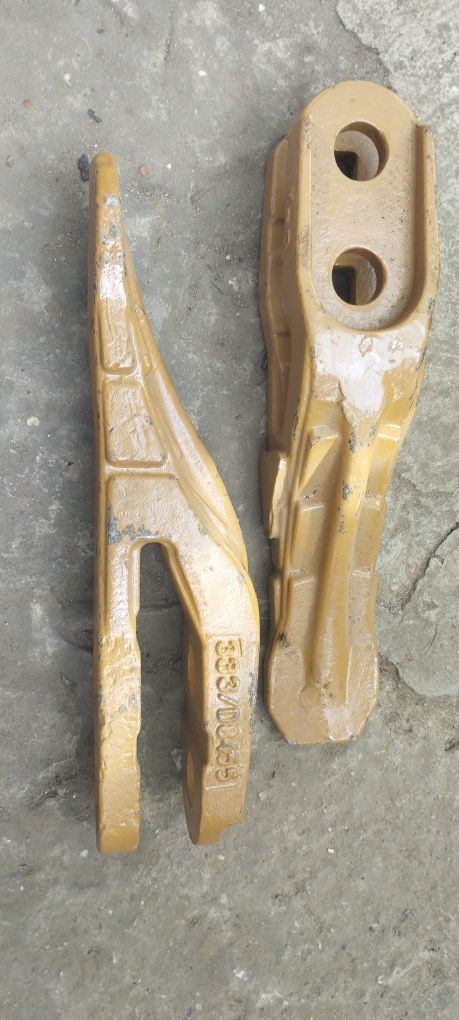 Зуби екскаватора JCB
