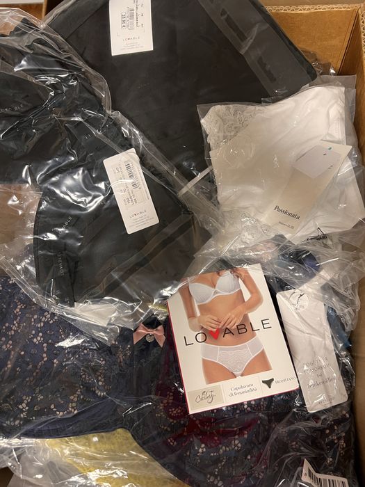 Білизна, бюсти сток оптом