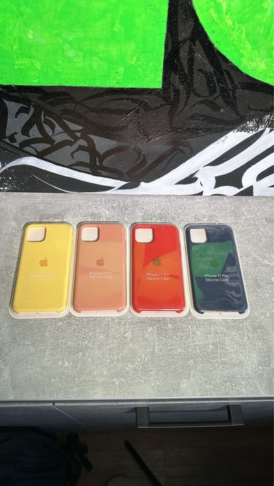 Продаю силіконові чохли та захисне скло для iPhone!