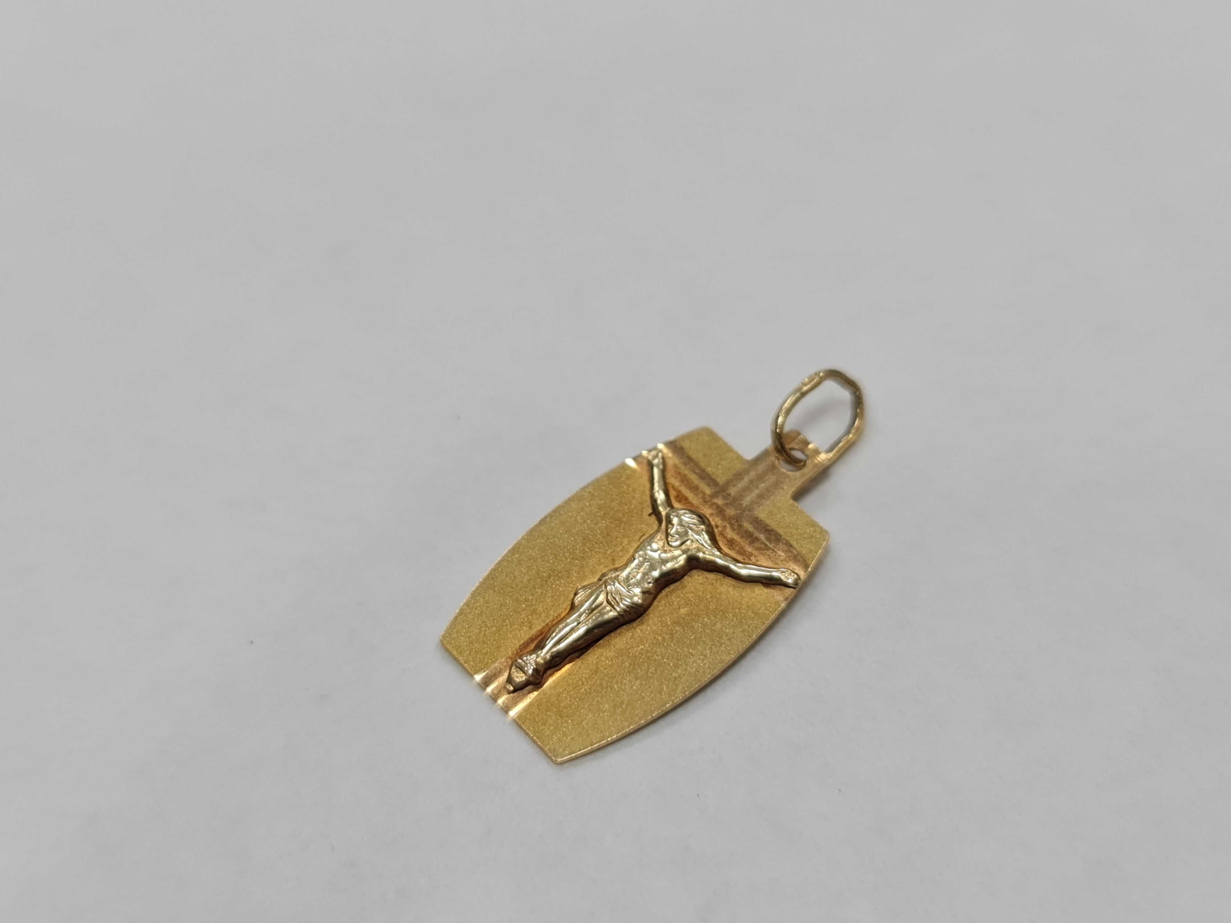 Ciekawy złoty krzyżyk / wisiorek/ męski / damski/ 585/ 0.97 gram