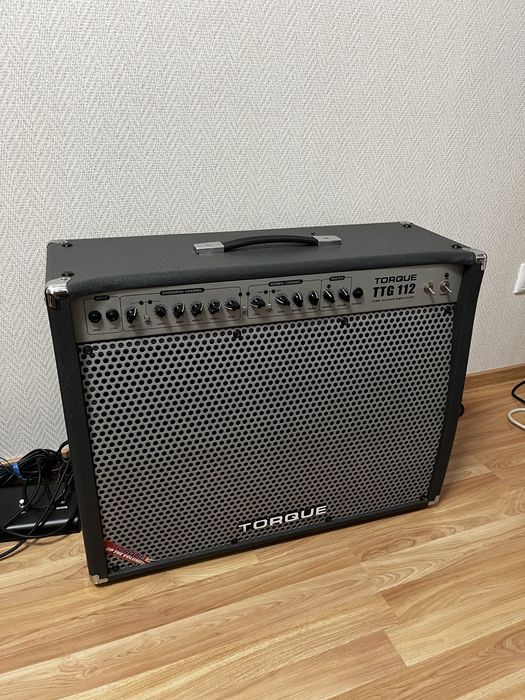 100-ватний ламповий гітарний комбопідсилювач Torque TTG 112