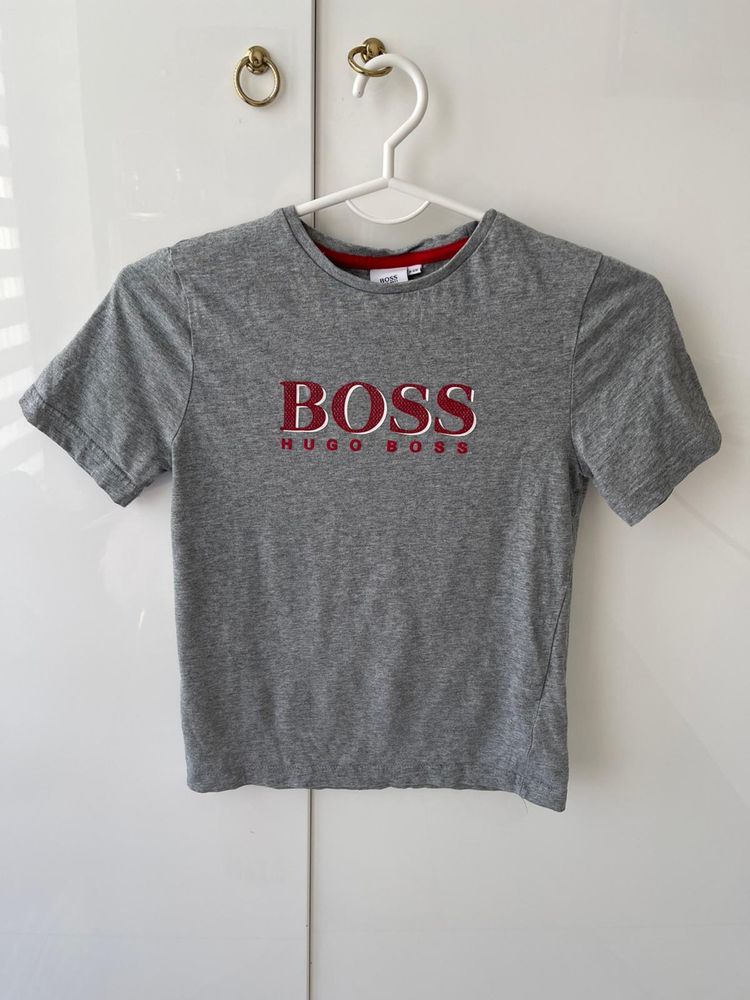T-shirt/ koszulka rozmiar 126 cm hugo boss oryginalna