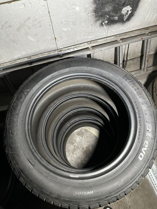 Hankook wintericep evo 235/55R17