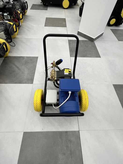 Мийка hawk 200 бар 220 вольт karcher hd hds