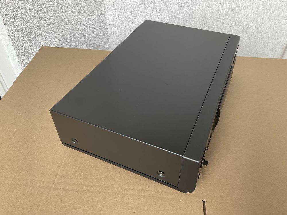 CD Technics SL-PS770D.