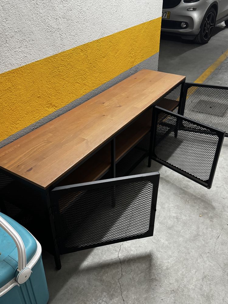 Aparador FJÄLLBO Ikea