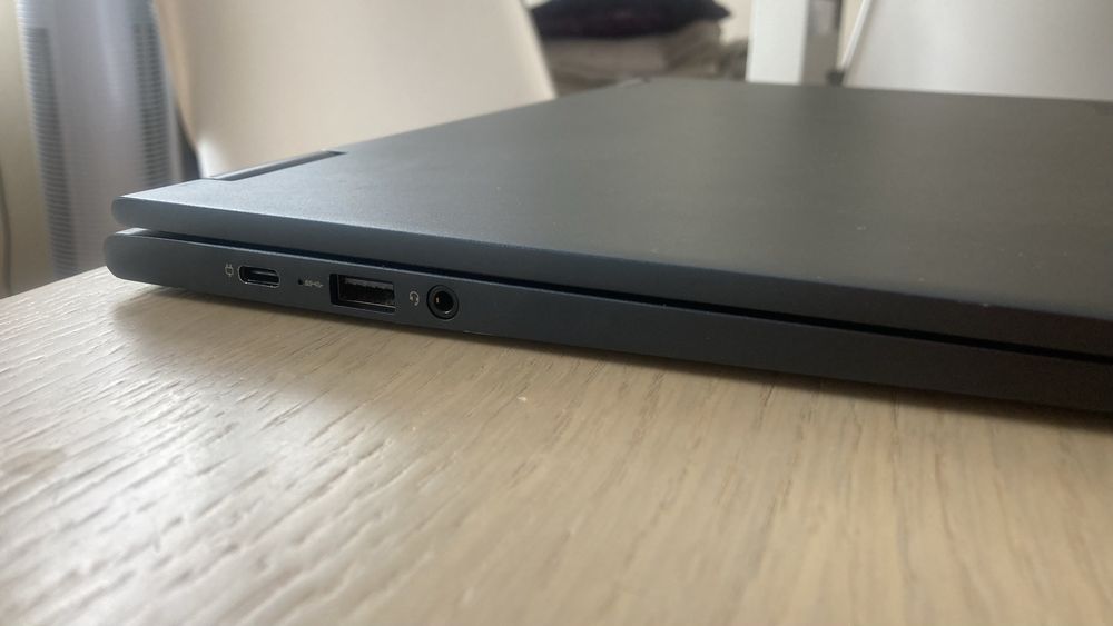 Laptop ChromeBook Lenovo C630 Yoga 4K 15,6” UHD ChromeOS 16GB RAM i7