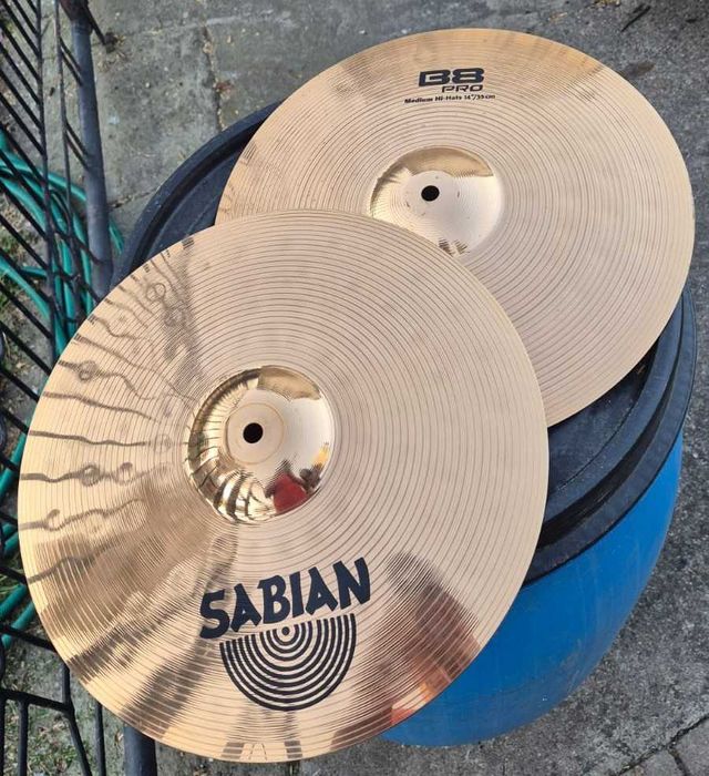 Talerz perkusji Sabian b8 pro medium hihat hihats 14”