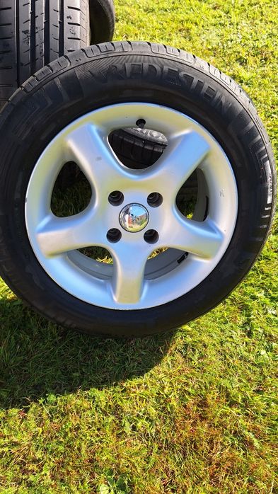 Alufelgi 15" 4x108 z oponami