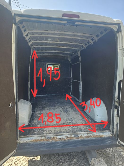 Aluguer de Furgão

Precisa de transportar algo, mas não tem