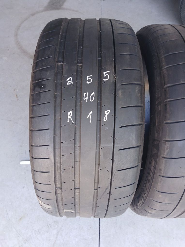 2 pneus 255 40 r18 Michelin