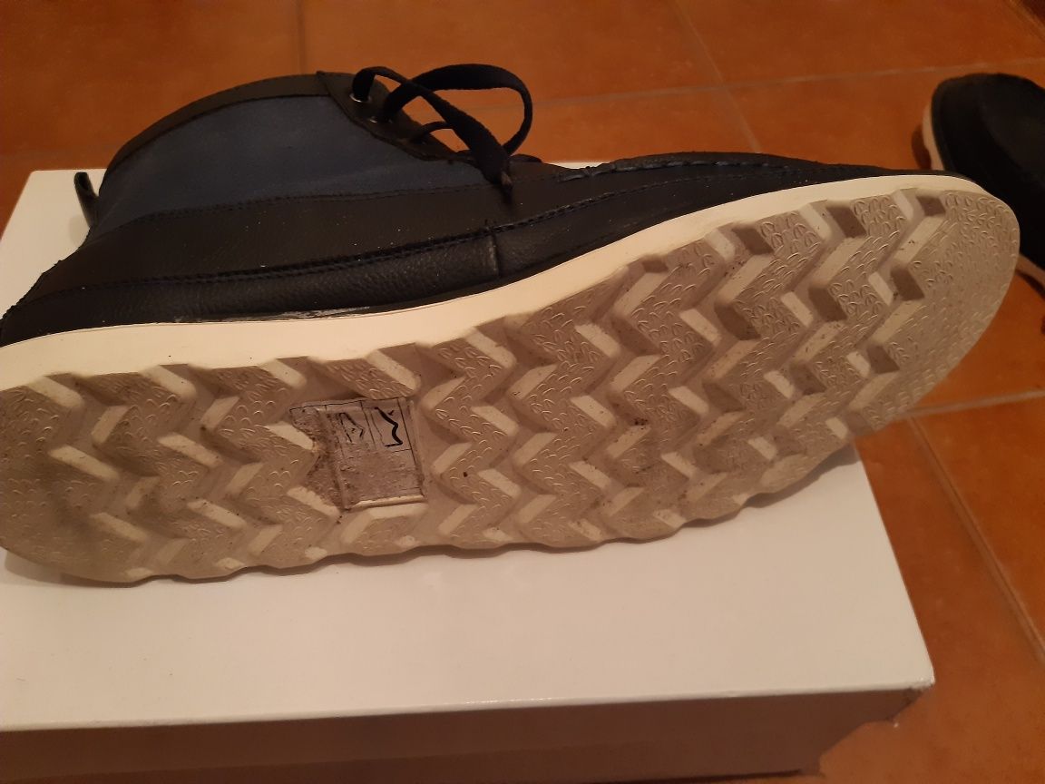 Buty męskie za kostkę r 44 nowe